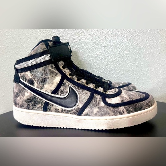 RARE Nike Vandal Hi LX Black/Black/Summit White Sneakers Shoes - Picture 4 of 10